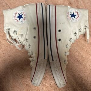 Converse Chuck Taylor high tops